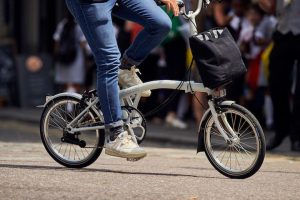 Longtailfiets van Douze in Antwerpen: elektrische cargofiets voor duurzaam stadsverkeer